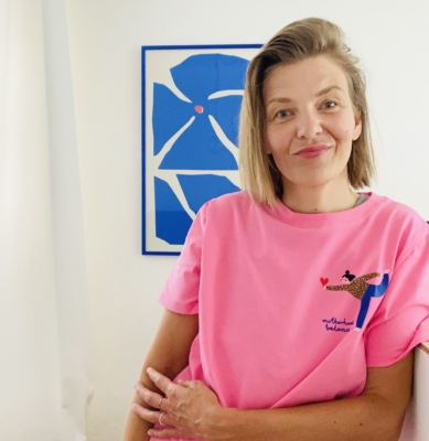 T-shirt - MOTHERHOOD BALANCE na różu