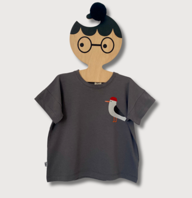 T-Shirt oversize MEWA na graficie