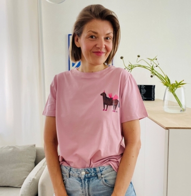T-shirt - KOŃ na jasnym różu