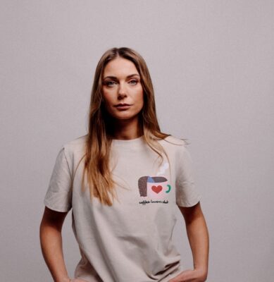 T-shirt - COFFEE LOVERS na kremie