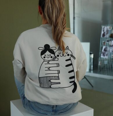 Bluza oversize - CAT LOVER na kremie