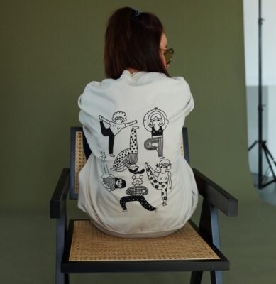 Bluza oversize - AEROBIQUE na kremie