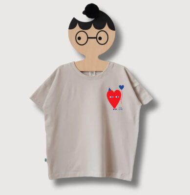 T-Shirt oversize Don't Grow Up SERCE na kremie