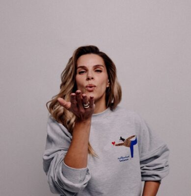 Bluza oversize Don’t Grow Up - MOTHERHOOD BALANCE na szarym melanżu